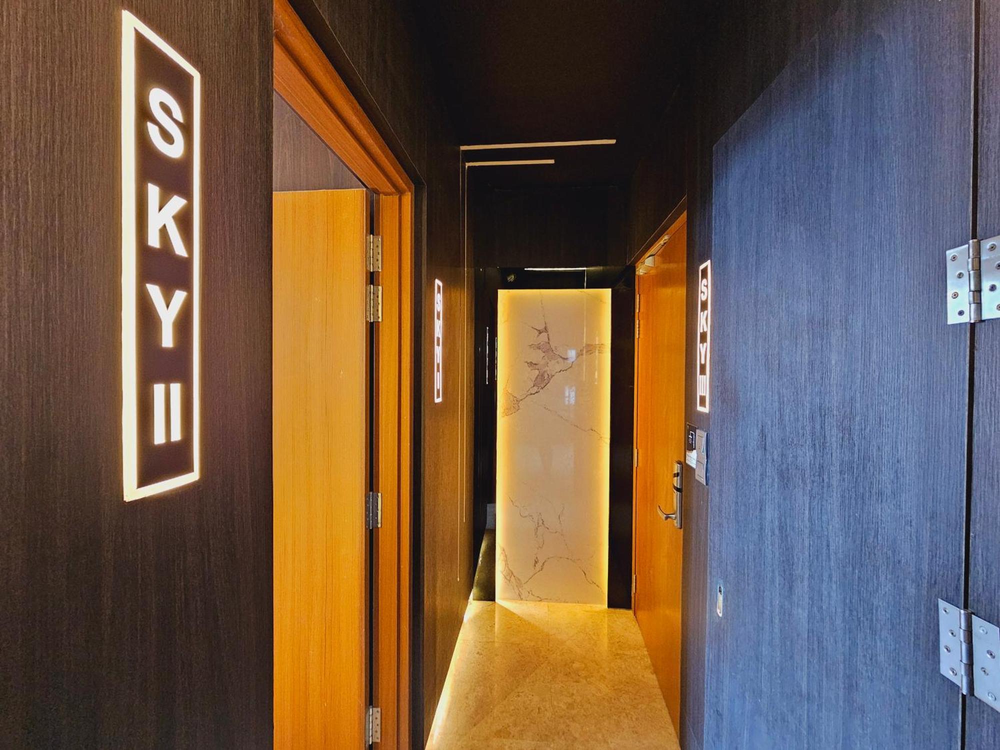 Sky Suites Klcc By Staylar Kuala Lumpur Buitenkant foto