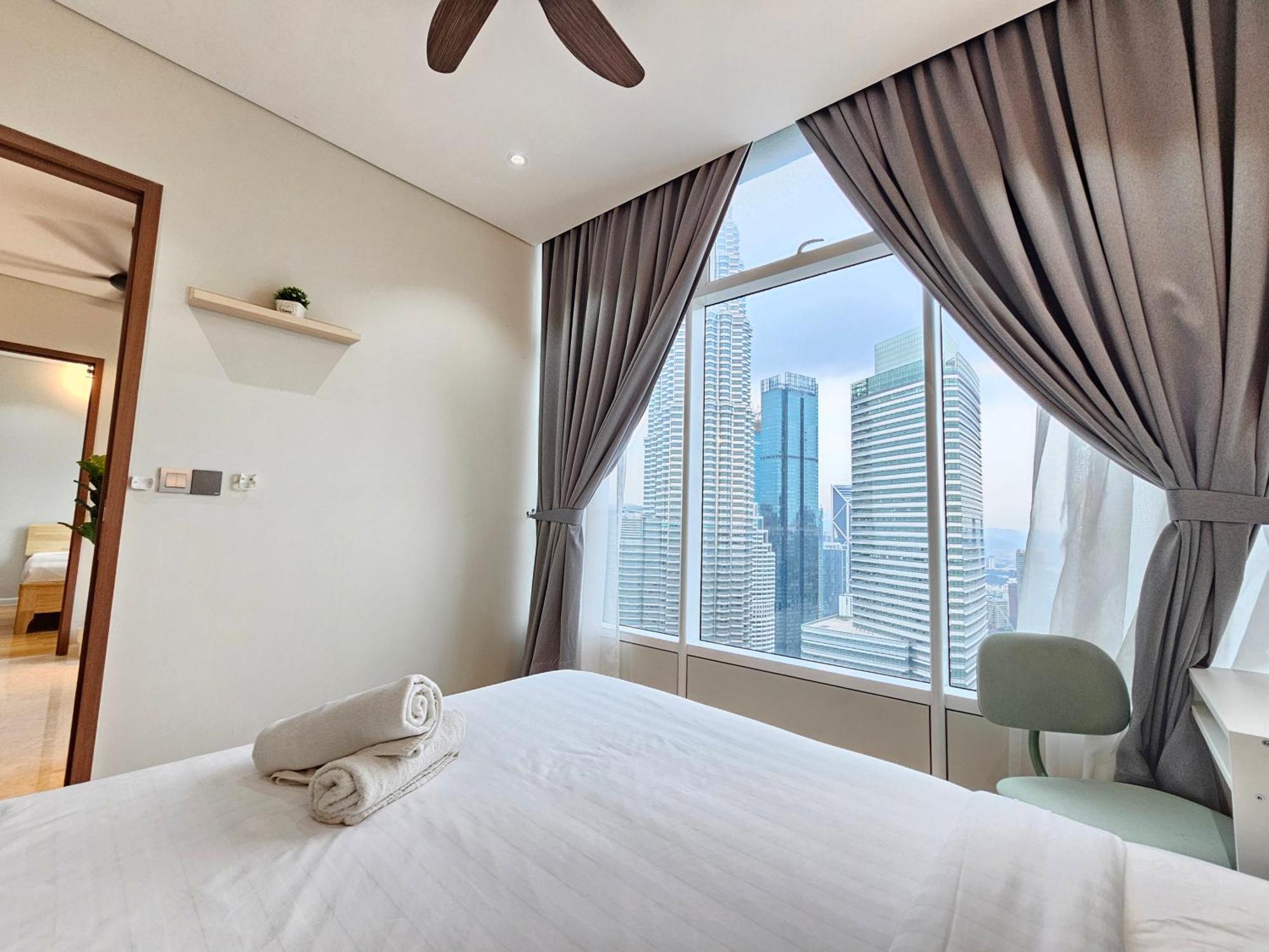 Sky Suites Klcc By Staylar Kuala Lumpur Buitenkant foto